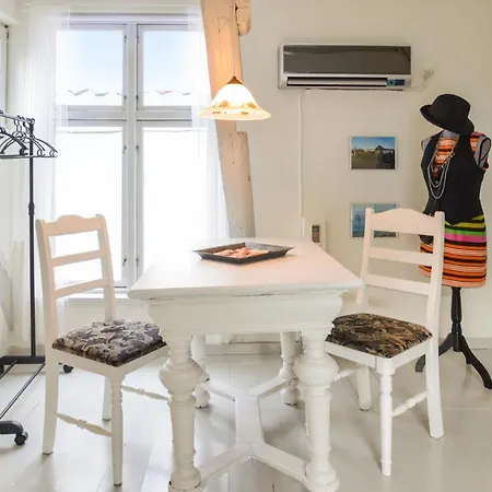 Stunning In W/ Holiday home *